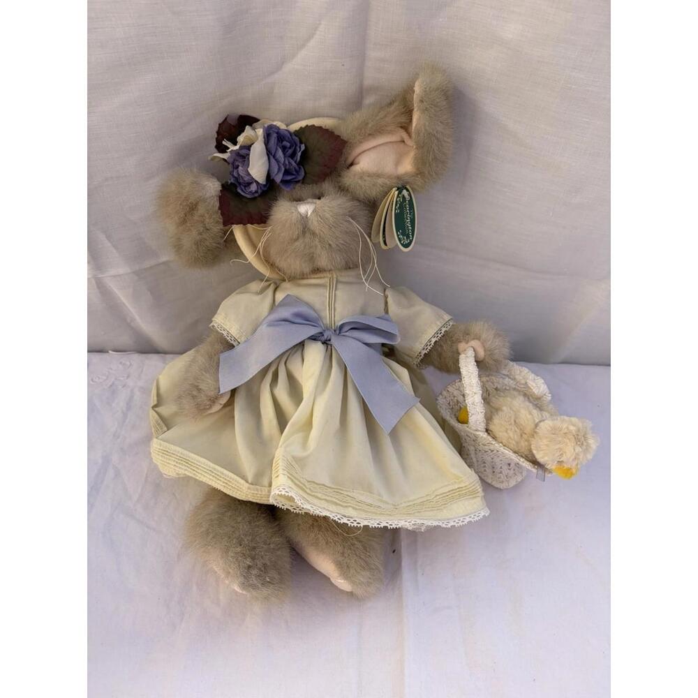 Bearington Collectible BUNNY RABBIT Cecilia #1077 TULIP & DUCKY FOR EASTER